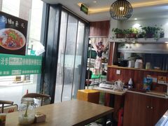 大堂-螺大蛳柳州螺蛳粉·火锅·热干面(西城永捷店)