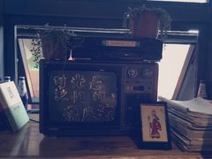 -84那年咖啡馆(李沧万达店)