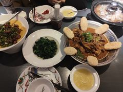 -江宴渔村·鱼鲜土菜(紫荆广场店)