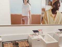 -优衣库(上海虹口龙之梦店)