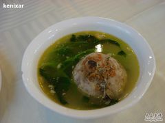 蟹粉狮子头-怡园饭店-餐厅(四望亭店)