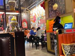 大堂-鸣记脆皮烤鱼·海鲜烤鱼(亿合城店)