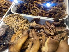 -王浩儿纪六孃甜皮鸭(东大街店)