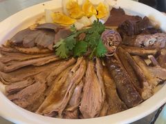 -潮界(LU·ONE凯德晶萃广场店)