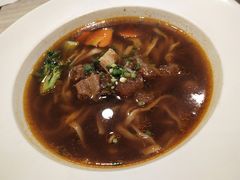 -康师傅私房牛肉面(马泉营奥莱店)