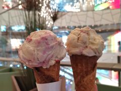 香草冰淇淋-LUNEURS月乐诗 冰淇淋咖啡(环贸店)