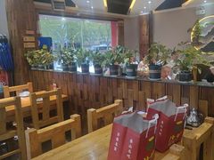 -广合草鸡·泰山炒鸡(温泉路店)