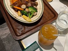 -静香HOUSE·全时段融合餐厅(七星欢乐颂店)
