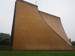 外观-路思义教堂