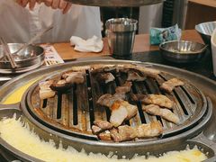 -GOGIYA·咕叽吖韩国传统烤肉店(东方新天地店)