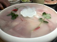 -一斗火锅·招财羊毛肚(泰吉滨江店)