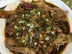 -易老九江湖菜(北滨一路店)