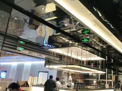 -捞王锅物料理(上海世茂广场店)