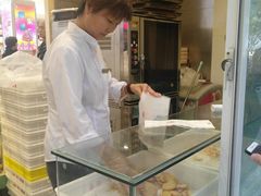 -上海哈尔滨食品厂(汇联商厦店)