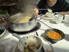 -德林酸菜鱼火锅(南丹店)