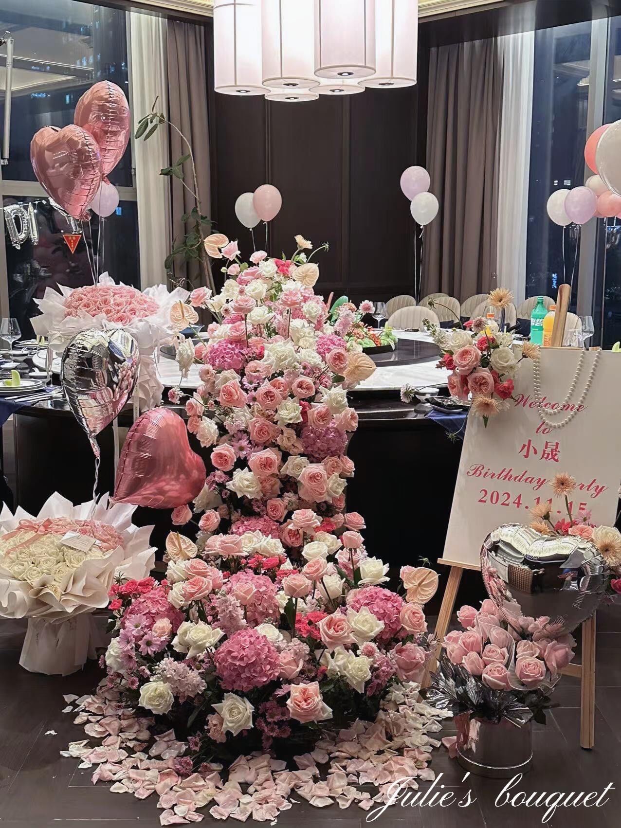 18岁成人礼 瀑布花生日布置