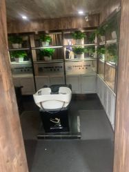 -一東造型烫发染发