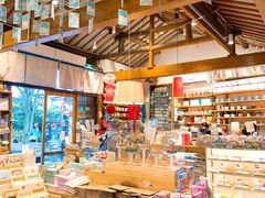-猫的天空之城概念书店(苏州平江店)