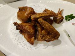 招牌金沙脆皮鸡-尚一汤 广东炖汤(金桥国际店)