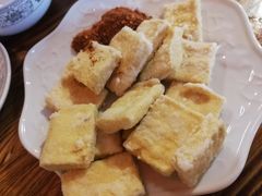 -小锅巴纳西餐厅