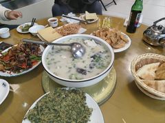 -美顺香食府鱼头老店(雪野湖店)