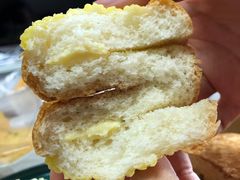 泡芙果子面包-中粮丰通（北京)食品有限公司