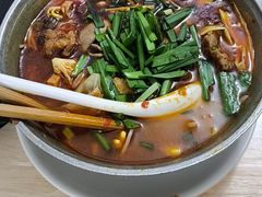 -铁锅哥米线