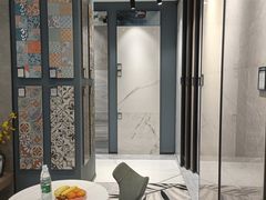 -红星美凯龙(浦江店)