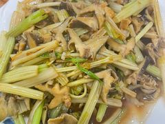 芹菜炒海螺-威海海鲜王(窑头路店)
