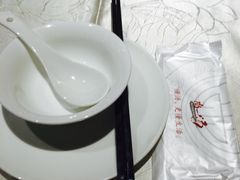 -尚一汤 广东炖汤(金桥国际店)