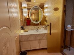 -茜尔维亚修身连锁(杨浦五角场店)