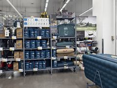 -迪卡侬(袁家岗店)