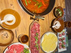 -贵厨酸汤牛肉(小十字店)