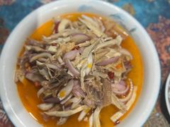 -乡村馕坑肉·烧烤·新疆菜·本地人更爱吃(阿勒泰首店)