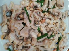 果仁炒生鱼片-禄源公·老莞诚饭店
