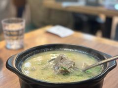 清炖羊羔肉汤-贯贯吉·清真餐厅(浙江中路店)