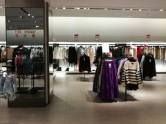 -ZARA(凯德乐峰广场店)
