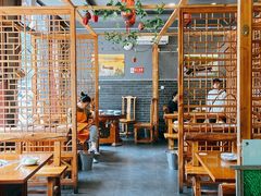 -铁锅炖灶台鱼老三炖鱼馆