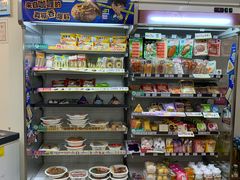 -全家便利店(漕溪北路七店)