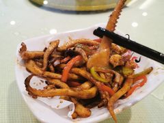 -万山楼海鲜酒家·二十三年老字号