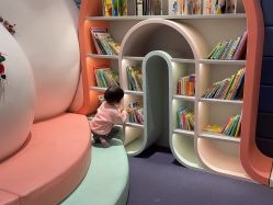 -奈尔宝·儿童乐园·亲子餐厅(华采天地店)