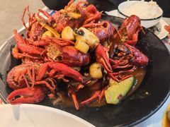 -老鄞江清水龙虾•赵赵家(江北店)