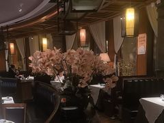 -八府香鸭·啫啫煲(华山路店)