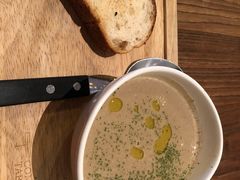 -Common Table · Brunch & Coffee