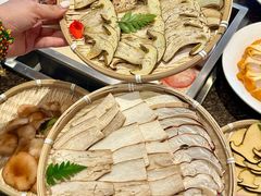 -皇城老妈·大连海鲜火锅(港湾店)