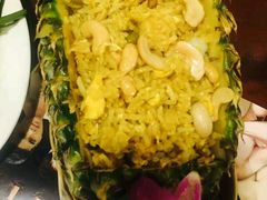 菠萝饭-Dang restaurant (patong phuket)