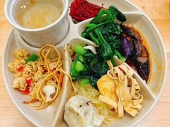 -素满香·全民食养自助(长宁龙之梦店)