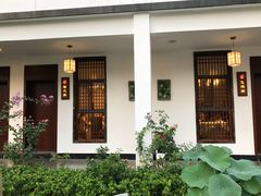 -千滋百味·醉江澜花园餐厅(街道口店)