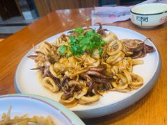 酱焖墨斗鱼-荣鹏风味烀饼总店
