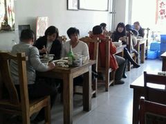 -溢心园香河肉饼总店